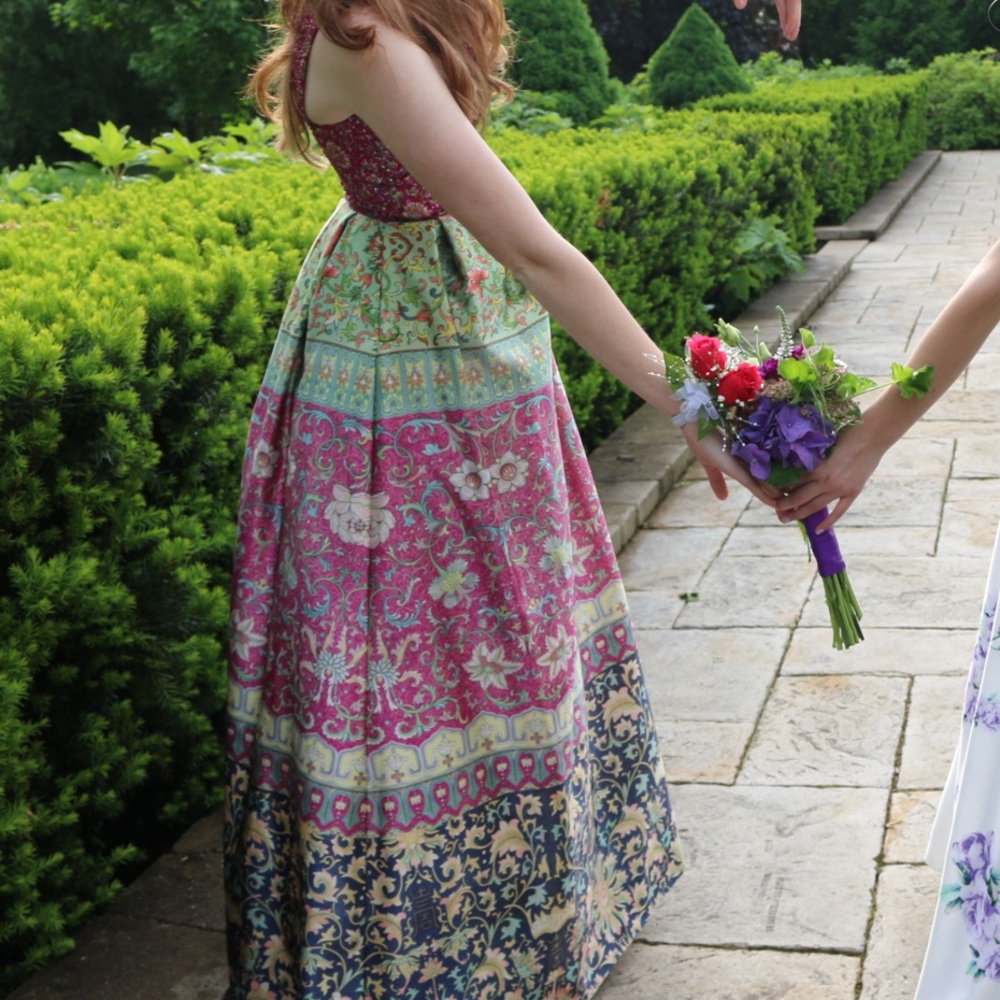 Sherri Hill Prom Dress